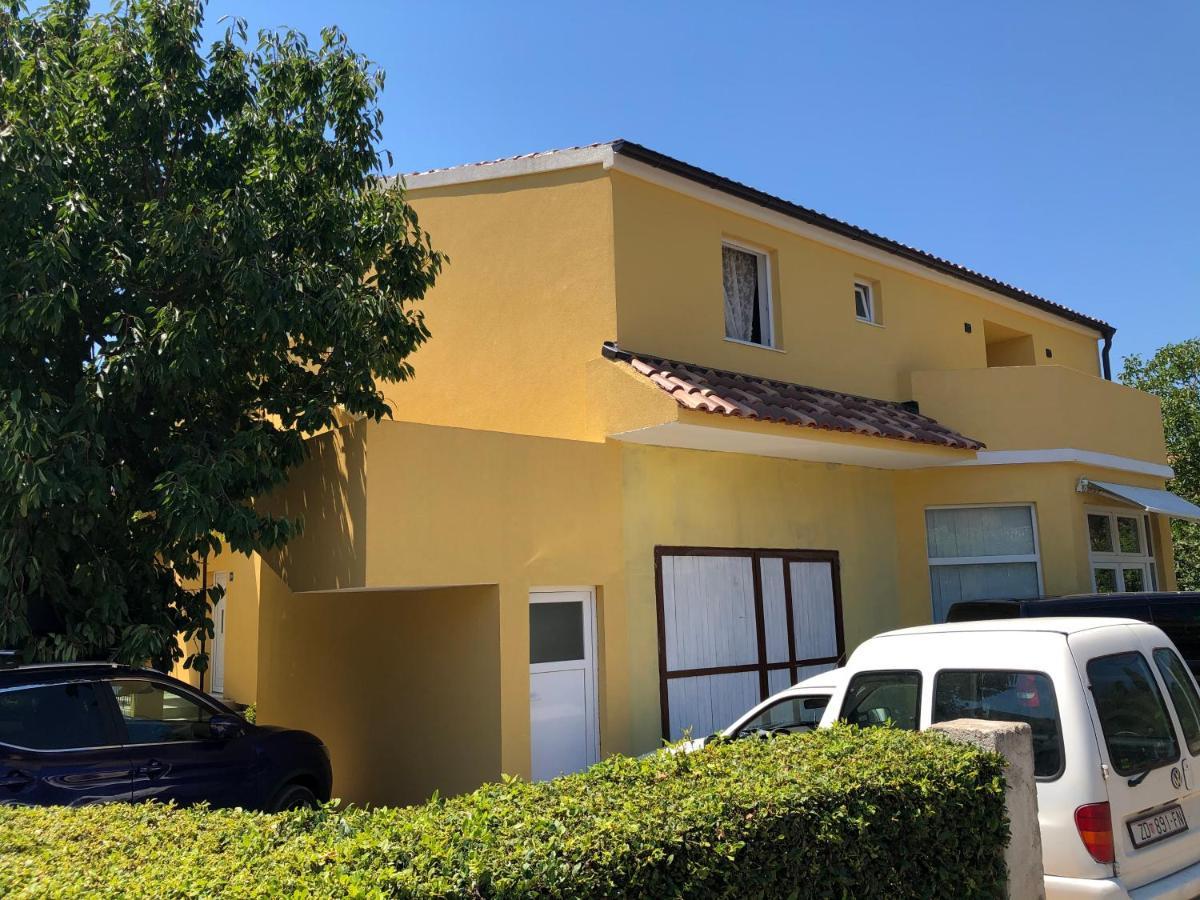 Apartmani Bm Biograd na Moru Kültér fotó